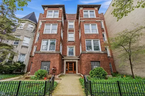 5528 S Blackstone Ave #1S, Chicago, IL 60637