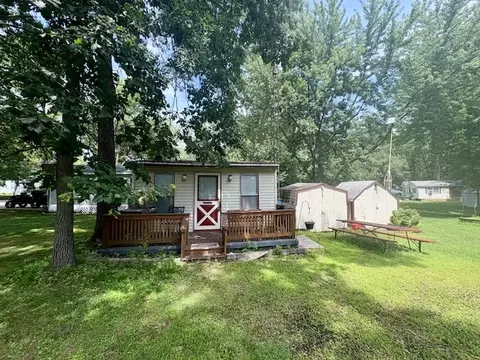 26235 Woodhaven, Sublette, IL 61367
