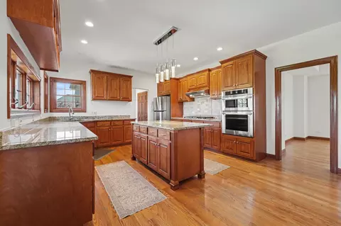 Kitchen - 25202 S Doolittle Dr, Monee, IL 60449 photo 1 of 3