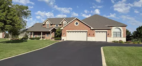 Exterior - 25202 S Doolittle Dr, Monee, IL 60449 photo 9 of 13