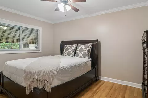 Bedroom - 934 N Wheeling Rd, Mount Prospect, IL 60056 photo 1 of 3