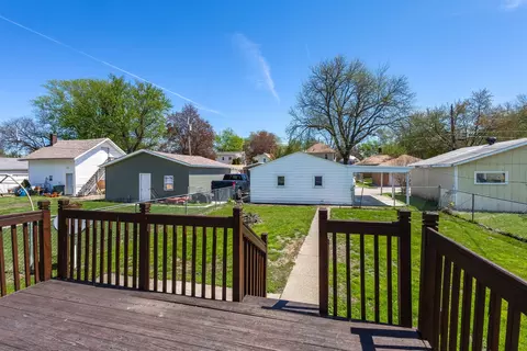 Exterior - 2036 13th St, Moline, IL 61265 photo 5 of 7