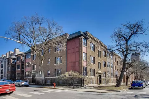 918 W Waveland Ave #2E, Chicago, IL 60613