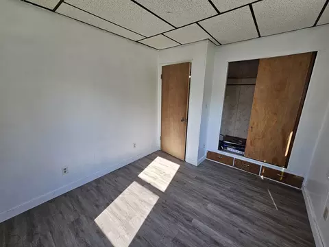 Bedroom - 415 E Johnson St, Fairfield, IL 62837 photo 2 of 2