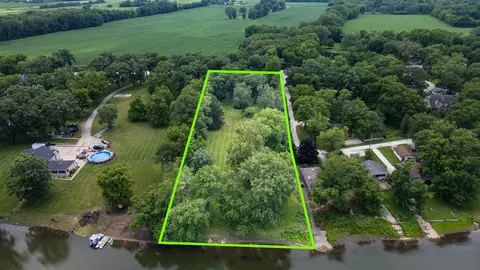 Undisclosed, Custer Park, IL 60481