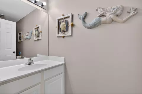 Bath - 1429 Levato Ln, Minooka, IL 60447 photo 1 of 3