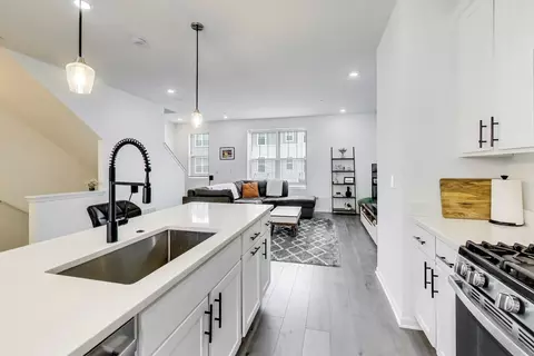 Kitchen - 1541 Cooper St, Des Plaines, IL 60018 photo 3 of 3