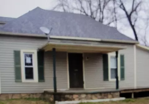 30 Grimes Rd, Harrisburg, IL 62946