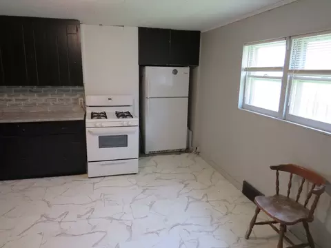 Kitchen - 317 Deleon St, Ottawa, IL 61350 photo 2 of 3