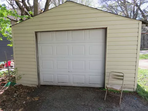Other - 317 Deleon St, Ottawa, IL 61350 photo 3 of 7