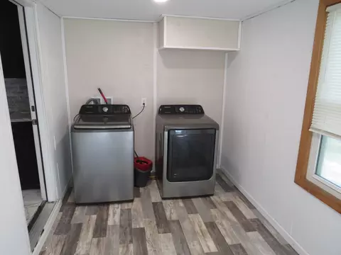 Other - 317 Deleon St, Ottawa, IL 61350 photo 4 of 7