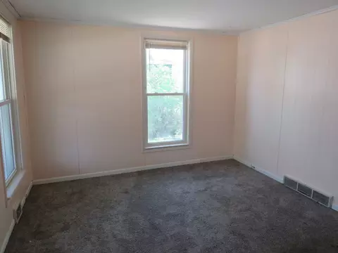 Bedroom - 317 Deleon St, Ottawa, IL 61350 photo 1 of 4