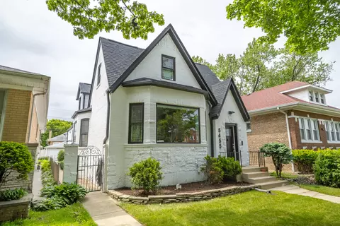 5455 W Roscoe St, Chicago, IL 60641