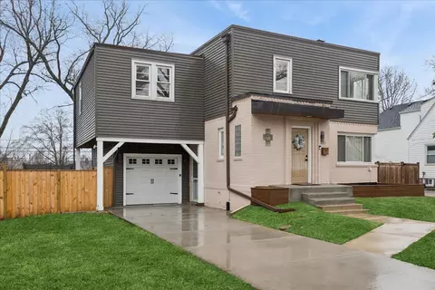 289 Oxford Rd, Des Plaines, IL 60016