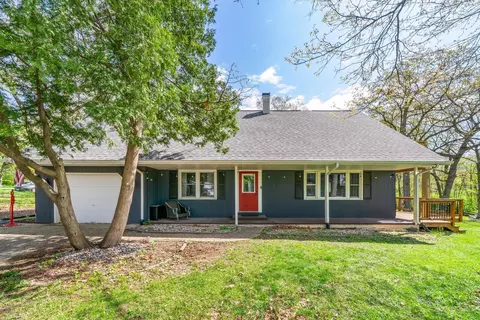 795 Lake Holiday Dr, Lake Holiday, IL 60548