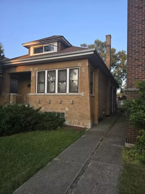 8223 S Merrill Ave, Chicago, IL 60617