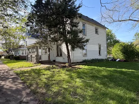 Other - 385 E Main St, Sheldon, IL 60966 photo 2 of 7