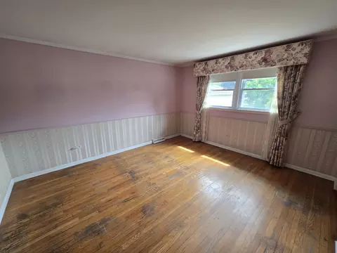 Bedroom - 14831 Trumbull Ave, Midlothian, IL 60445 photo 5 of 5