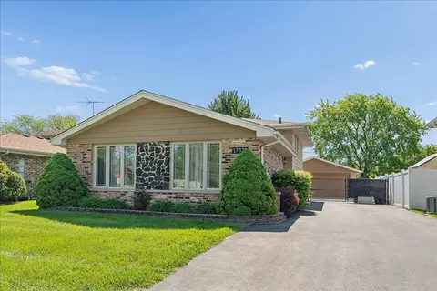 17335 Overhill Ave, Tinley Park, IL 60477