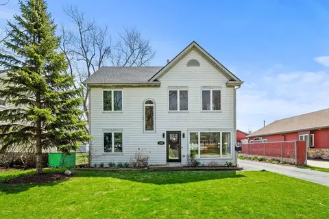2203 Eastman St, Rolling Meadows, IL 60008