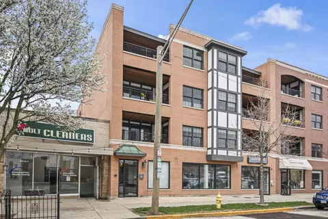 20 S Fairview Ave #3S, Park Ridge, IL 60068