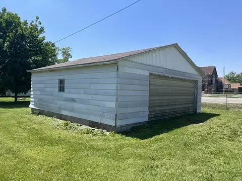 Other - 610 W Central Blvd, Kewanee, IL 61443 photo 1 of 3