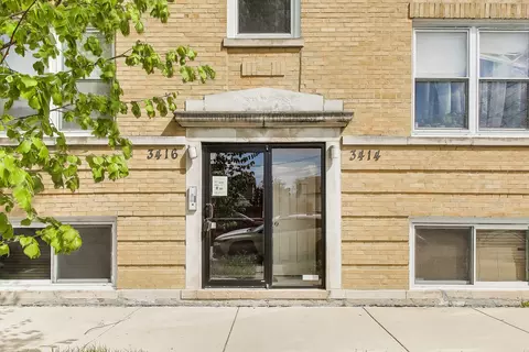 3414 W Cullom Ave #2, Chicago, IL 60618