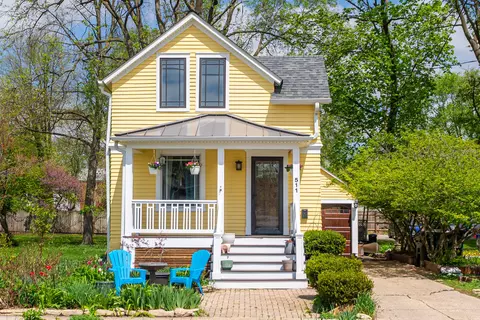 511 Houston St, Batavia, IL 60510