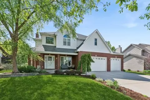 13152 S Vicarage Dr, Plainfield, IL 60585