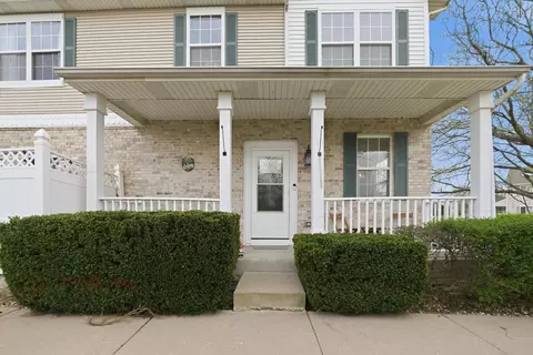 39 Freesia Dr, Romeoville, IL 60446