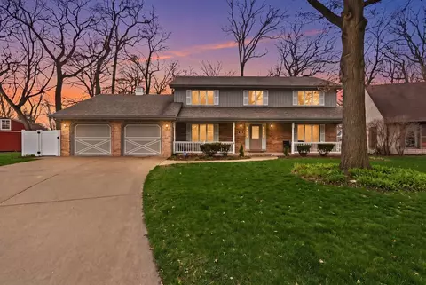 18118 Whitman Ln, Lansing, IL 60438