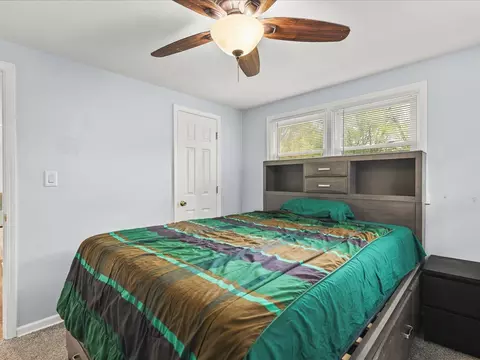 Bedroom - 128 Wilson Ave, Machesney Park, IL 61115 photo 2 of 4