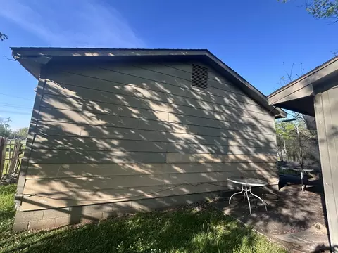 Exterior - 908 E 7th St, Metropolis, IL 62960 photo 1 of 4