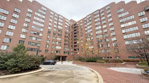801 S Plymouth Ct #1111, Chicago, IL 60605