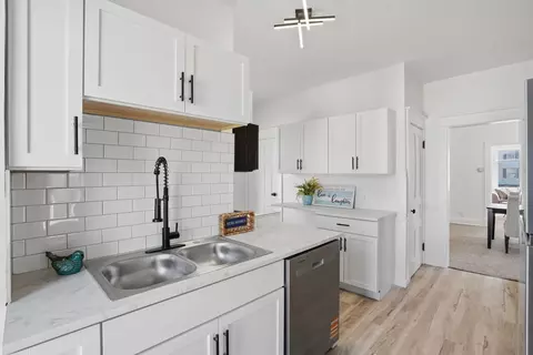Kitchen - 1927 14th St, Moline, IL 61265 photo 1 of 2