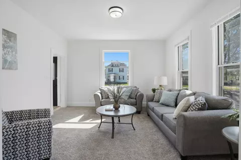 Living - 1927 14th St, Moline, IL 61265 photo 1 of 2