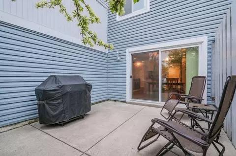 Exterior - 751 Dover Pl #4C, Wheeling, IL 60090 photo 3 of 7