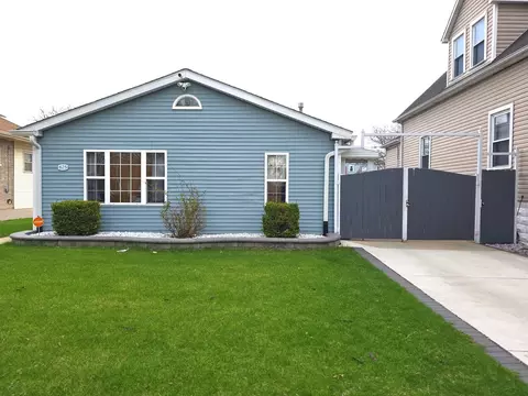 625 S 14th Ave, Maywood, IL 60153
