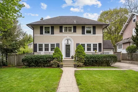 642 Ash St, Winnetka, IL 60093