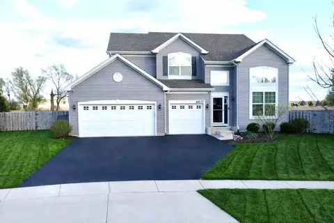 6637 Galway Dr, Mchenry, IL 60050