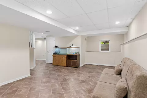 2110 Brookside Ln, Aurora, IL 60502 photo 18