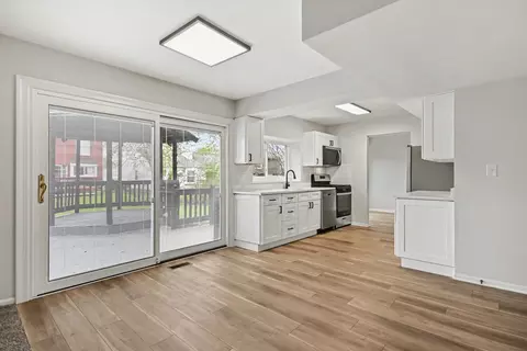Other - 3252 Gresham Ln, Aurora, IL 60504 photo 2 of 5