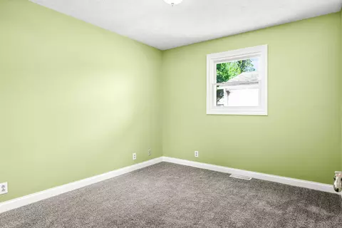 Bedroom - 501 E Cherry St, Le Roy, IL 61752 photo 1 of 7