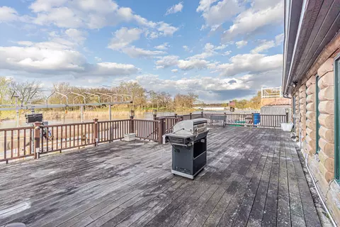 Exterior - 535 Kingston Blvd, Mchenry, IL 60050 photo 5 of 5
