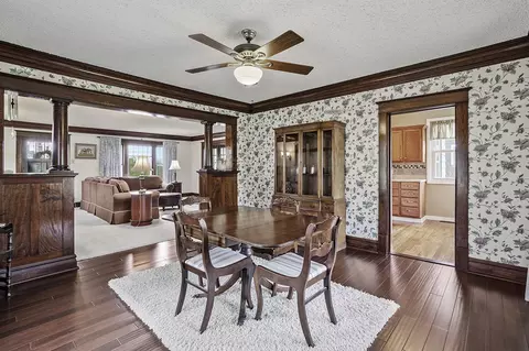 Dining - 302 E Division St, Lemont, IL 60439 photo 2 of 2