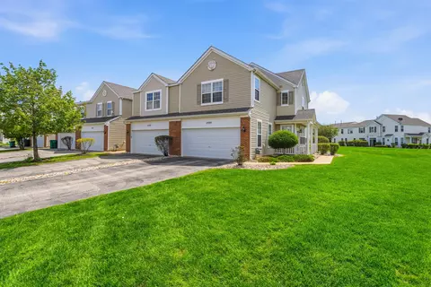 15329 Kenmare Cir, Manhattan, IL 60442