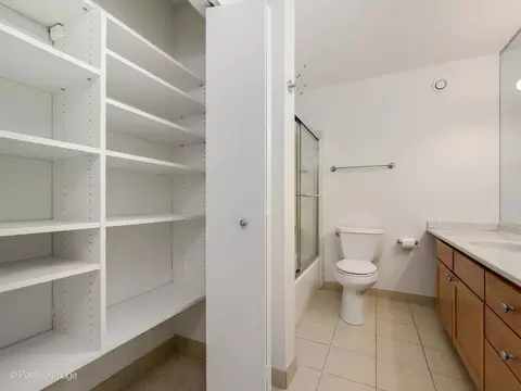 Other - 30 E Huron St #3506, Chicago, IL 60611 photo 4 of 17