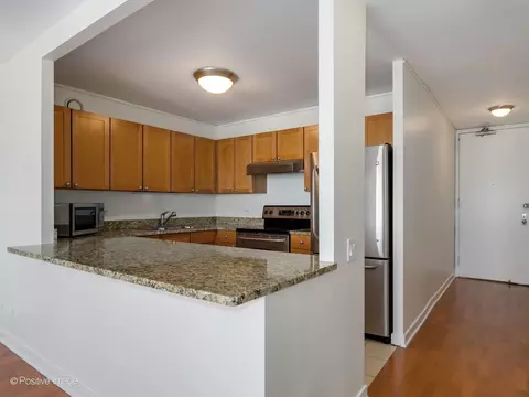 Kitchen - 30 E Huron St #3506, Chicago, IL 60611 photo 2 of 5