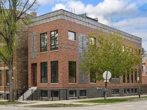 1900 W Cortland Ave, Chicago, IL 60622