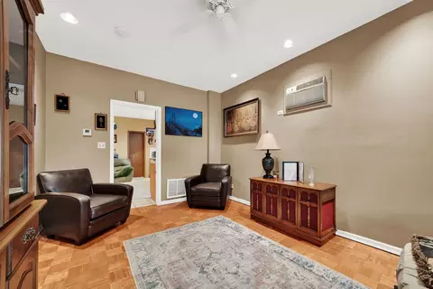 3841 S Lowe Ave, Chicago, IL 60609 photo 3